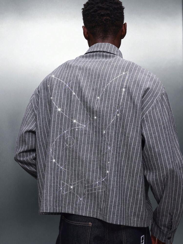 PLAYBOY X SUMWON Camisa de colarinho com estrelas de strass e listras finas.