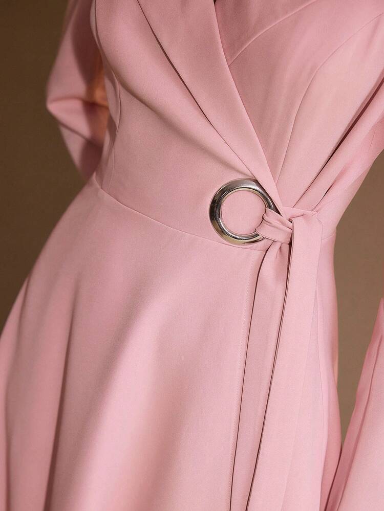 VESTIDO MIDI DE MANGA LARGA CON CINTURA ANUDADA, BAJO ASIMÉTRICO Y FLUIDO PARA MUJER, COLOR ROSA LOTO PARA OTOÑO/INVIERNO