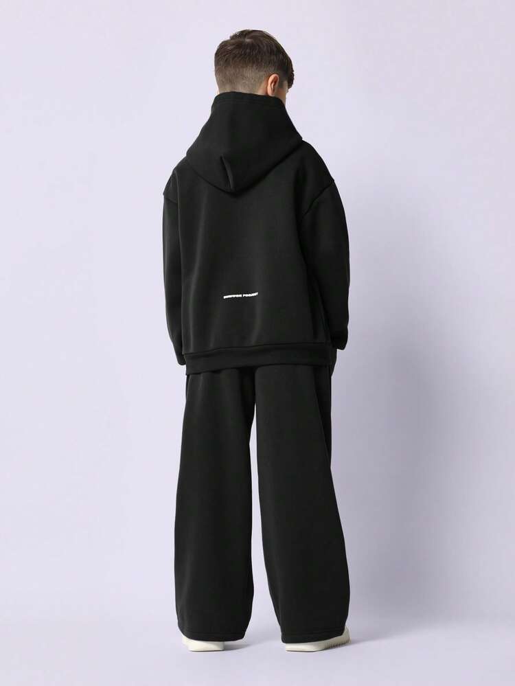 グラフィック入りパーカー＆スウェットパンツ コーディネートセット