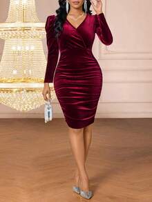 SHEIN Lady Women's Solid Color Minimalist V-Neck Long Sleeve Short Casual Dress,Dresses For Women Elegant Burgundy Dress For Women Velvet Dress For Women - Burgundy - View 5