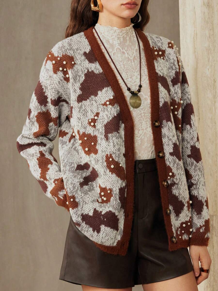 Revavyn Revavyn Pull décontracté pour femmes avec design d'épaule surdimensionné, décoré de perles, en tissu jacquard à imprimé léopard - Multicolore - Voir 1