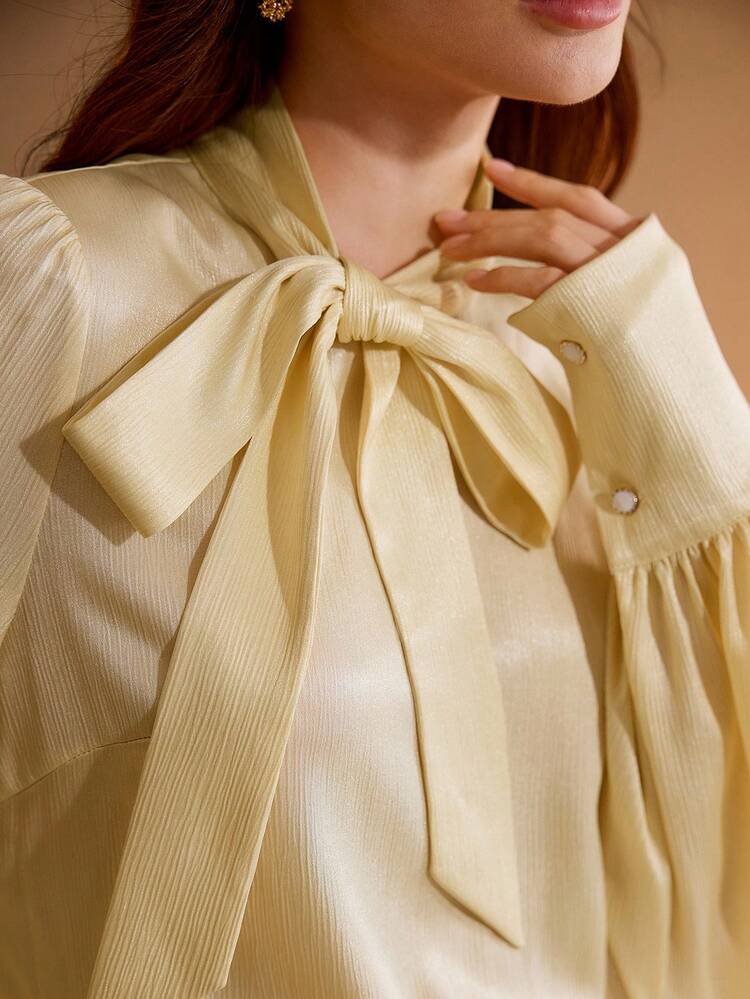 LIGHTWEIGHT LUXURIOUS ELEGANT TIE NECK BLOUSE FOR WOMEN