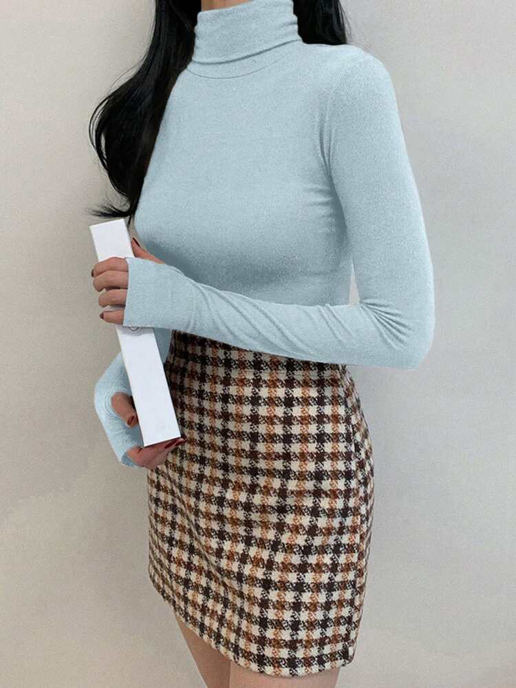 Women's Solid Color Long Sleeve Casual Turtleneck Slim Fit Base Layer T-Shirt