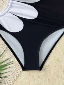 SHEIN 1 chiếc áo tắm liền thân kiểu dáng hở hông, màu trắng, họa tiết hoa, dành cho bé gái tuổi teen, áo tắm hoa, áo tắm một mảnh dễ thương họa tiết hoa, áo tắm một mảnh cho bé gái, áo tắm đen trắng, đồ bơi đen trắng cho tuổi teen. - Đen và trắng - Xem 9