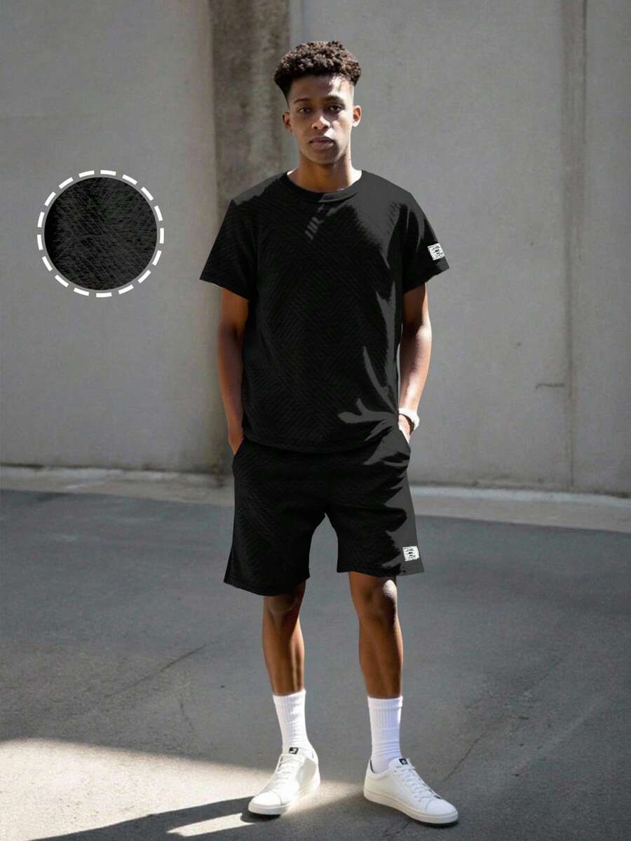 Vacaura 2 件套青少年男童休闲提花纹理黑色圆领短袖 T 恤和短裤套装，复古夏季服装 - 黑色 - 查看 1