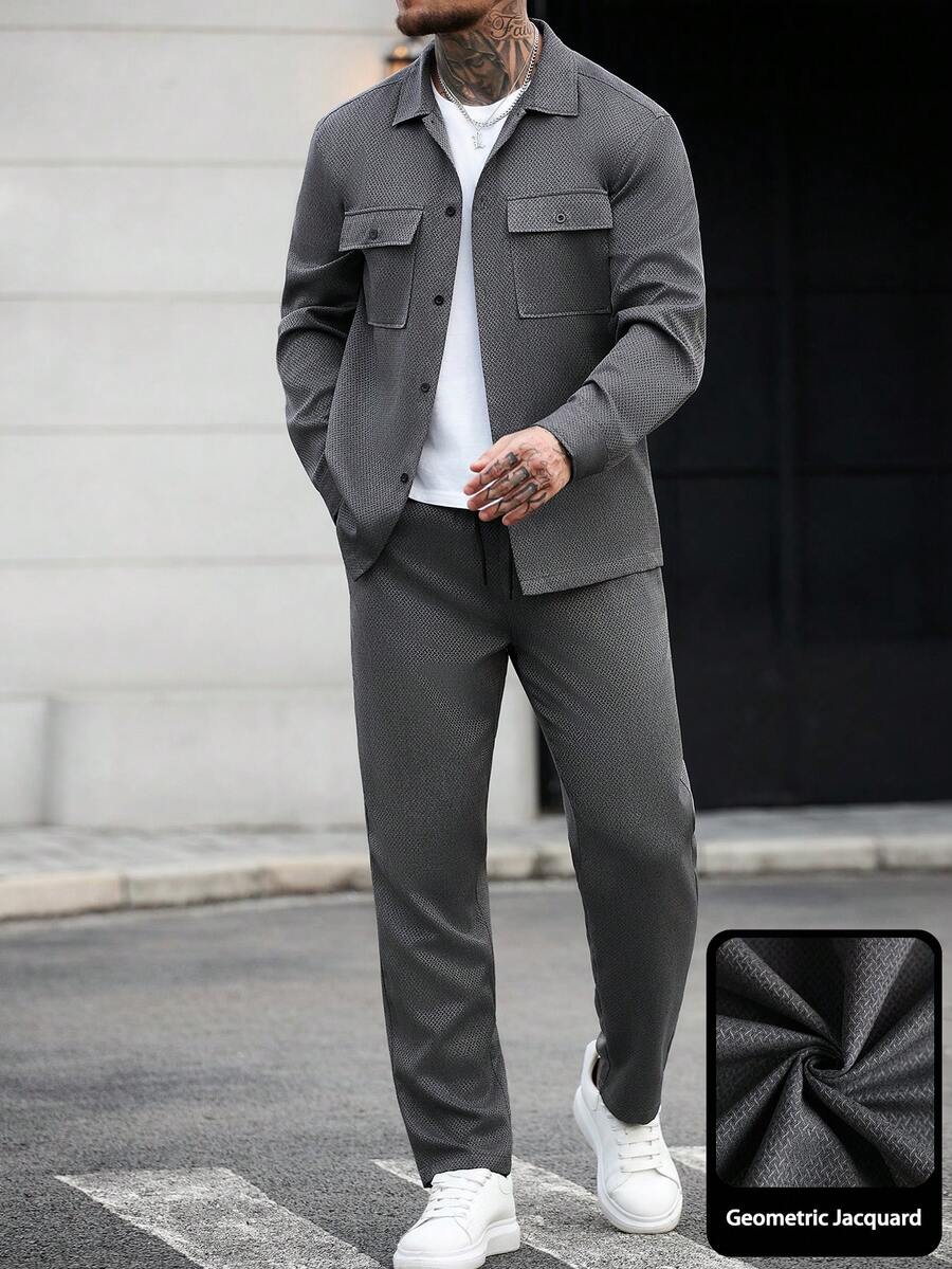 Manfinity CasualCool 男士纯色实用双口袋纹理长袖衬衫长裤套装,秋冬款 - 灰色 - 查看 1