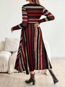 SHEIN 孕妇条纹圆领长袖休闲连衣裙 - 紅色 - 查看 2