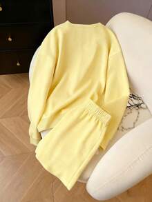 SHEIN 两件套女士柠檬刺绣黄色圆领长袖上衣和裤子套装 - 黃色 - 查看 2