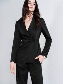 Lumivelle Bộ vest nữ dài tay màu đen dệt kim với ve áo nhọn. - màu đen - Xem 6