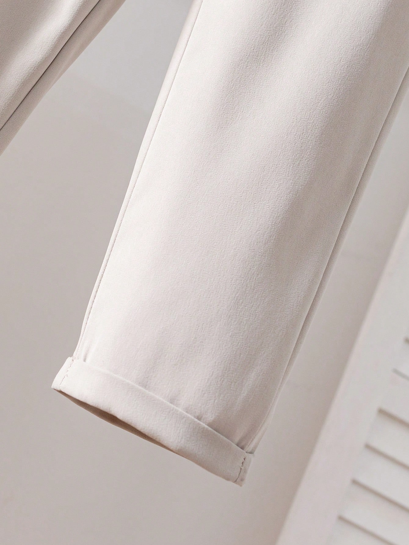 SHEIN بدلة شبان مكونة من 2 قطعة، بلوزة كريو ذات أك...