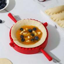 1个多功能面团压模 - 双面饺子和派皮制作器，符合人体工学的红色手柄，不粘聚丙烯材质，适用于自制饺子、派、糕点 - 圣诞厨房工具，饺子压模，半圆形设计，易于使用的厨房小工具 - 彩色 - 查看 5