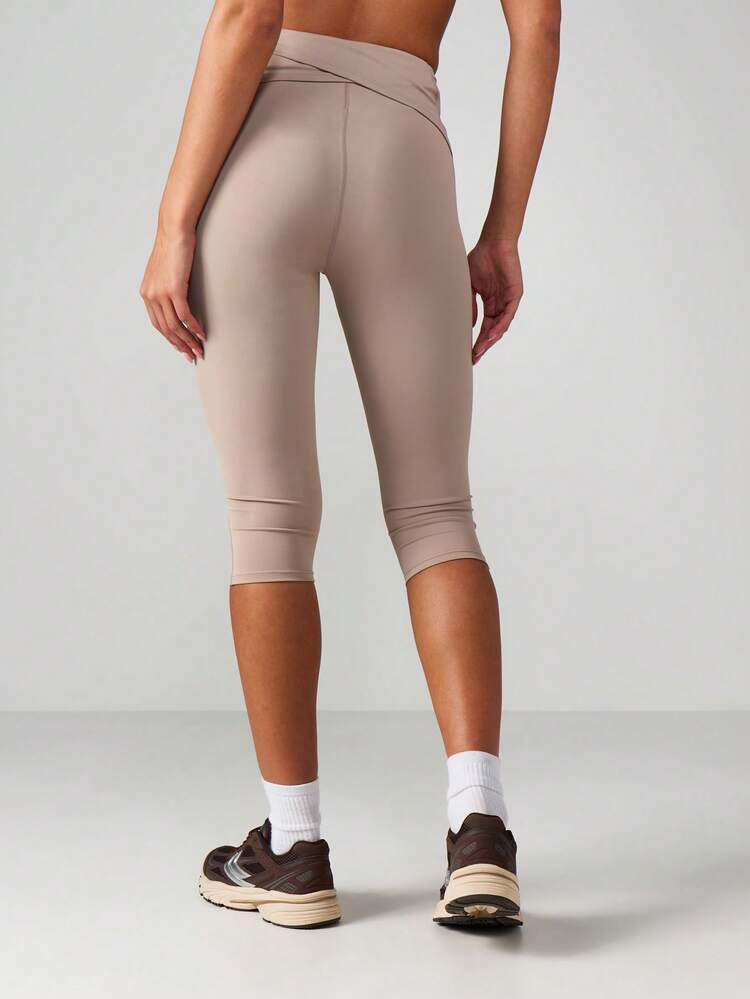 MISSGUIDED High Waisted Performance Capri Leggings With Taupe Side Stripe Detail And Seamless Athletic Design For Training