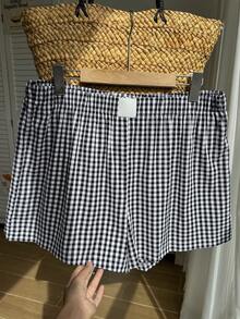 Comfortcana Plus Size Summer Plaid Pattern Casual Shorts For Daily Wear, Minimalist Design - Blue - View 3