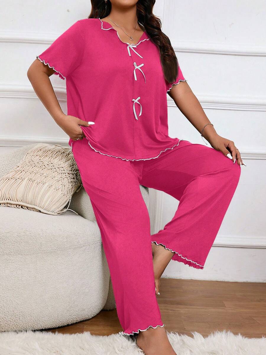 SHEIN Bộ đồ ngủ lụa sữa viền bèo nhún nơ trơn cỡ lớn, áo cổ chữ V tay ngắn và quần dài, đồ ngủ thường ngày - Màu Hồng Tươi - Xem 1