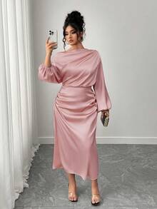SHEIN Elenzya 大码女式缎面不对称荷叶边领褶裥腰身修身A字连衣裙 - 粉色 - 查看 1