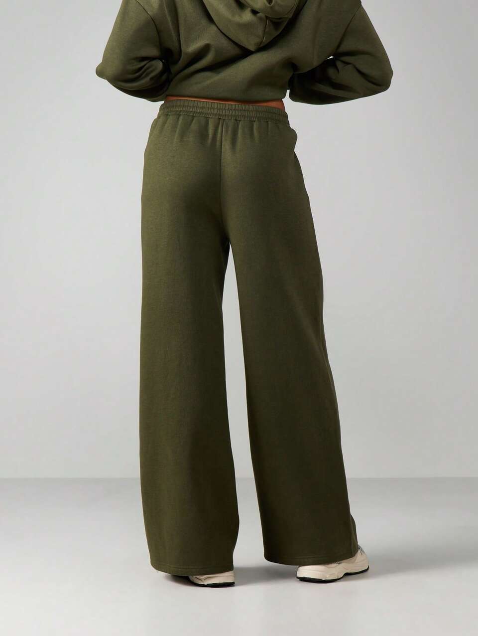 MISSGUIDED Women Wide Leg High Rise Olive Sweatpants Relaxed Fit Jogger Pants Casual Lounge Drawstring Waist Full Length Bottoms
