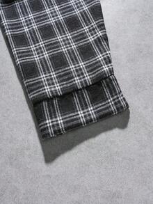 AXEPEAK Men's Plaid Print Crew Neck Casual Versatile Long Sleeve Pullover Sweatshirt - Black - View 5