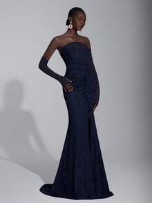 Elitara 优雅奢华的弹力蕾丝露肩无肩带连衣裙，配有可拆卸的薄纱袖子、荷叶边下摆和性感开衩，适合婚礼、派对、度假、晚宴、正式活动、情人节等场合。 - 藏蓝色 - 查看 6