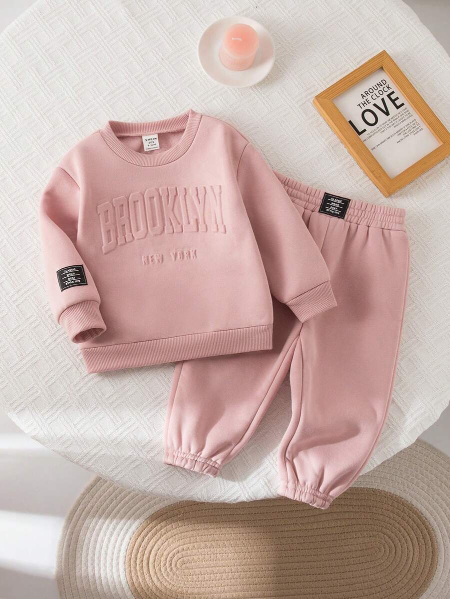 2件套女婴可爱针织字母印花长袖卫衣和松紧腰裤套装，秋冬季