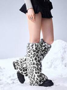 White leopard print