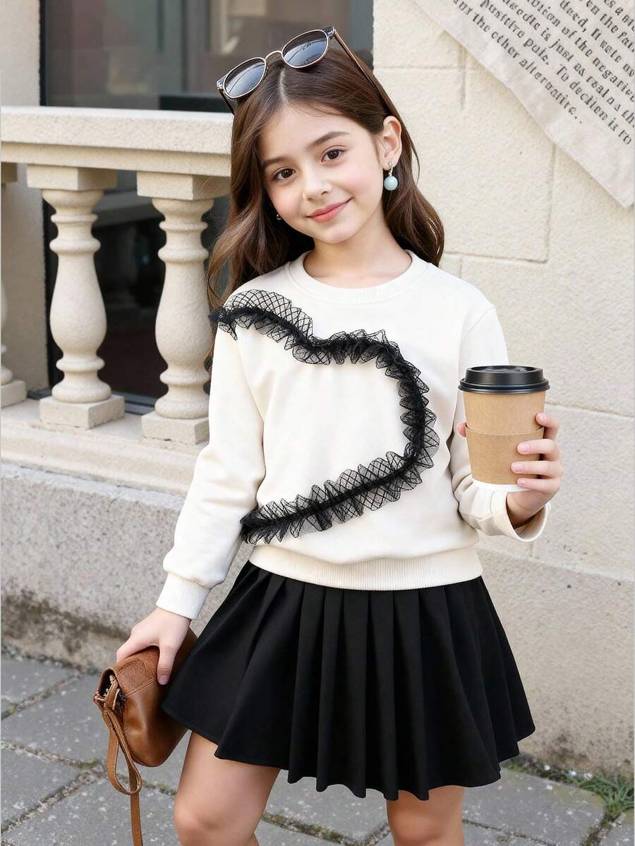 SHEIN Explorewe 青少年女孩 2 件套,黑白學院風返校秋季時尚保暖衛衣,附網格花卉飾邊,百褶裙 - 杏色 - 查看 1