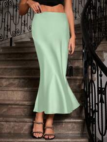 Glamine Chân váy maxi dáng đuôi cá màu trơn dành cho nữ, chất liệu satin, màu tím oải hương, kiểu dáng thanh lịch. - màu xanh lá - Xem 5