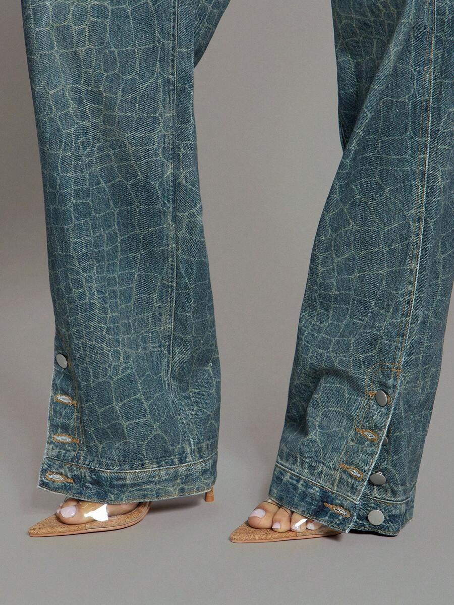 Denimoi Jeans dritti con bottoni, spacchi alla caviglia e stampa, moda streetwear adatta per concerti - Blu lavato medio - Visualizzare 1