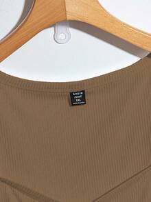 SHEIN Clasi Áo nữ tay ngắn cổ vuông màu trơn, chất liệu dệt kim, có khuy cài màu vàng, kiểu dáng croptop mùa hè. - màu nâu - Xem 4