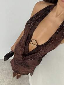 SHEIN Glamour Women's Velvet Jacquard Brown Floral Elegant Backless Halter Neckline Party Dress,Summer Night Out Chocolate Brown Metallic Floral Short Dress - Multicolor - View 4