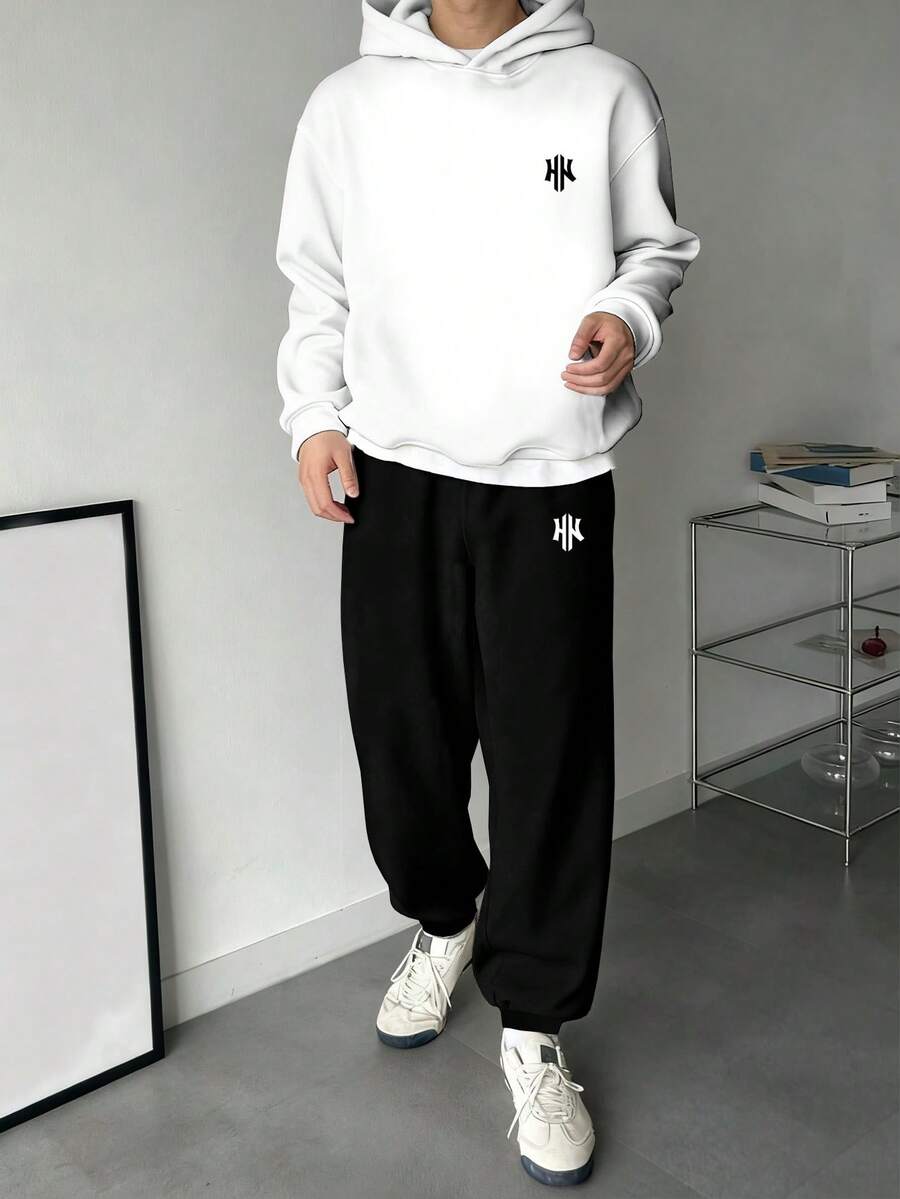 Manfinity Hypemode 男士保暖内衬印花连帽衫和运动裤套装，时尚秋季款 - 彩色 - 查看 1