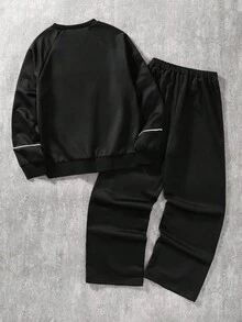 SHEIN 2pcs/Set Casual Streetwear Outfit For Teenage Boys, Loose Fit Letter Print Hoodie And Straight Leg Pants With Contrast Stripe Design Fall Winter