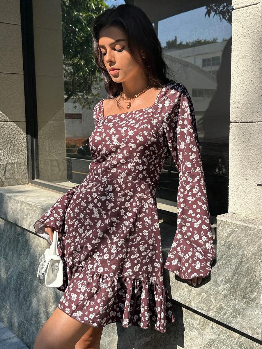 Chiquease Winter  Christmas  New Year  Party  Elegant Dress Women's Fashion Ditsy Floral Flare Sleeve Peplum Hem Dress - Brown - View 1