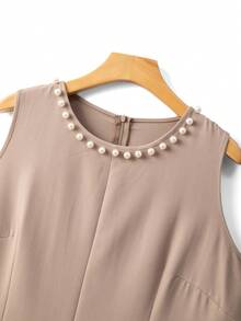 GlowEve CURVE Plus Size Women's 2-Piece Set: Elegant Contrast Color Beaded Trim V-Neck Long Sleeve Cardigan Jacket And Round Neck Pearl Decorated Maxi Dress, Suitable For Autumn/Winter Casual, Work, And Party Occasions