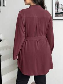 SHEIN Essnce 大码女式秋冬春装休闲宽松长袖紫红色长衬衫，V领，适合工作、教师、办公室穿着，秋季简约风格 - 紅木色 - 查看 2