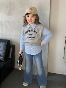 女童秋冬三件套：罗纹圆领无袖上衣（印有英文字母），搭配长袖格子衬衫和蓝色喇叭牛仔裤，适合休闲、旅行和聚会穿着。 - 淺灰色 - 查看 3