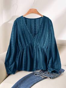 CosyJoli 大码女式V领长袖收腰纹理棕色长袖T恤，休闲百搭日常穿着 - 藏蓝色 - 查看 3