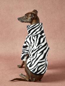 1pc Pet Universal Autumn/Winter Double Sided Plush Elastic Comfortable Warm Fabric High Neck Fashion Black And White Zebra Pattern Dog Hoodie