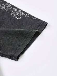 ROMWE MEN Anime 男士复古水洗宽松版型印花T恤，复古街头风 - 黑色 - 查看 4