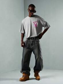 PLAYBOY X SUMWON Áo thun crop top cỡ lớn in logo lớn ở lưng và ngực - Xám - Xem 8
