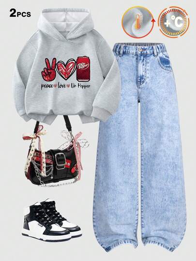 SHEIN ChillGRL 两件套少女连帽衫和运动短裤套装，保暖内衬舒适面料，宽松时尚设计，可爱爱心图案灰色连帽衫，复古浅蓝色直筒牛仔裤，适合所有季节，百搭款式，弹性腰带可爱短裤，高性价比牛仔套装