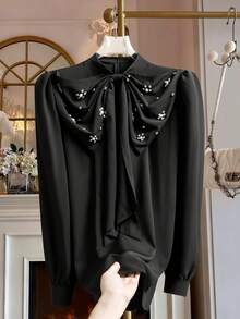 Modelyn Blusa de manga larga con decoración de mariposa y perla, estilo elegante de palacio para mujer de talla grande - Negro - Ver 1