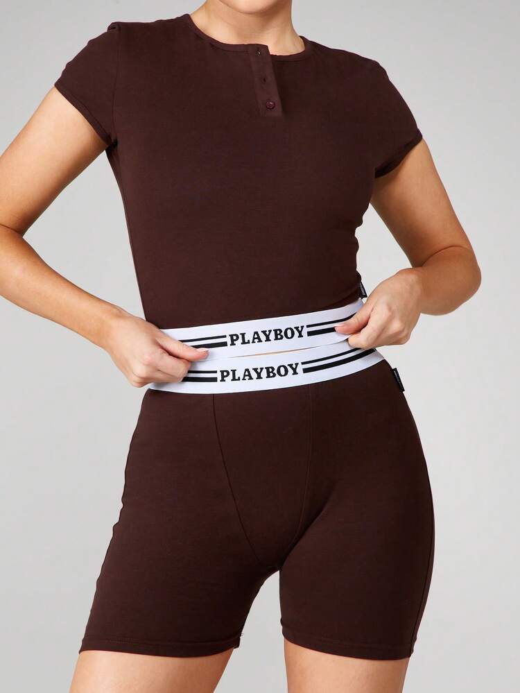 Missguided x Playboy リブヘンリー 半袖クロップトップ ハイウエストサイクリングショーツ 2ピースラウンジセット