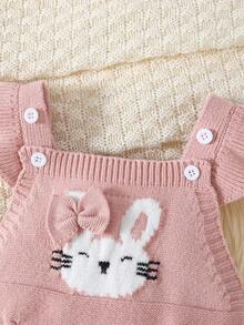 SHEIN Baby Girls' Comfortable Jumpsuit With Cap Sleeves, Bib Pants, Suitable For Autumn/Winter, Newborn, Featuring Cable Knit Cartoon Rabbit Design, Bow Accent, Elegant & Versatile, Suitable For Home, Outings, Travel, Daycare
