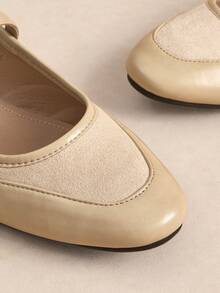Rosivie Women's Buckle Design Casual Slip-On Loafers For Christmas - Apricot - View 4