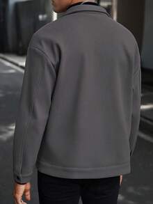 Manfinity CasualCool 男士休闲纯色夹克，秋季男士夹克，灰色夹克，短款男士夹克，男士衬衫式夹克，男士休闲夹克 - 深灰色 - 查看 2