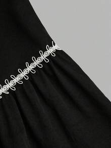 Sweetra Plus Size Diamond Collar Ruffle Waist A-Line Ruched Ruffle Hem Long Sleeve Dress, Suitable For Dates - Black and White - View 5