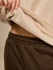 Hanevo 2 件女式字母印花长袖连帽运动衫和运动裤套装，秋冬季休闲装 - 彩色 - 查看 6