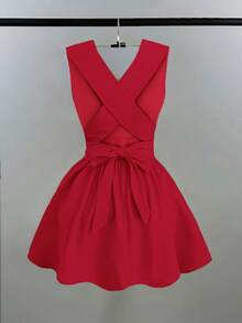 Franclia 女士浪漫优雅性感婚礼宾客纯色交叉 V 领无袖 A 字迷你连衣裙，演唱会服装百搭设计，适合海滩、派对、春夏口袋晚礼服露背奶油黄短裙