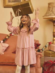 女童粉色荷叶边领长袖连衣裙 – 柔软面料，飘逸层叠下摆，可爱荷叶边袖口，甜美A字廓形，适合日常穿着/派对，柔和的粉彩色调，舒适宽松版型，可爱甜美的设计，专为小小时尚达人打造 - 粉色 - 查看 10