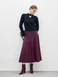 CUCCOO BIZCHIC 酒红色高跟踝靴，优雅复古风，采用皮革材质，拉链设计方便穿脱，粗跟设计稳固舒适，更添精致感。适合职场女性日常通勤，也可搭配连衣裙出席约会、派对等场合。 - 酒紅色 - 查看 9